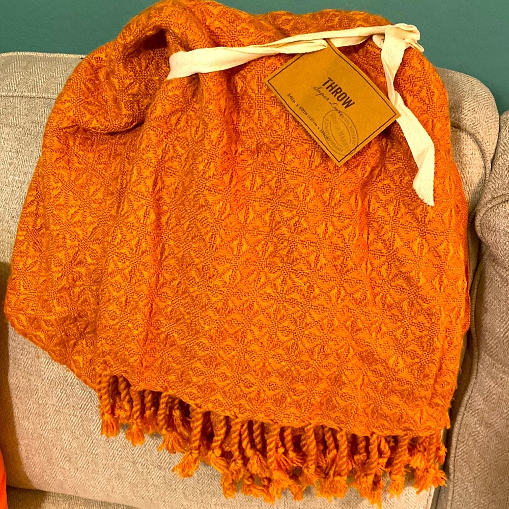 🆕 World Market Orange Throw Super Luxe